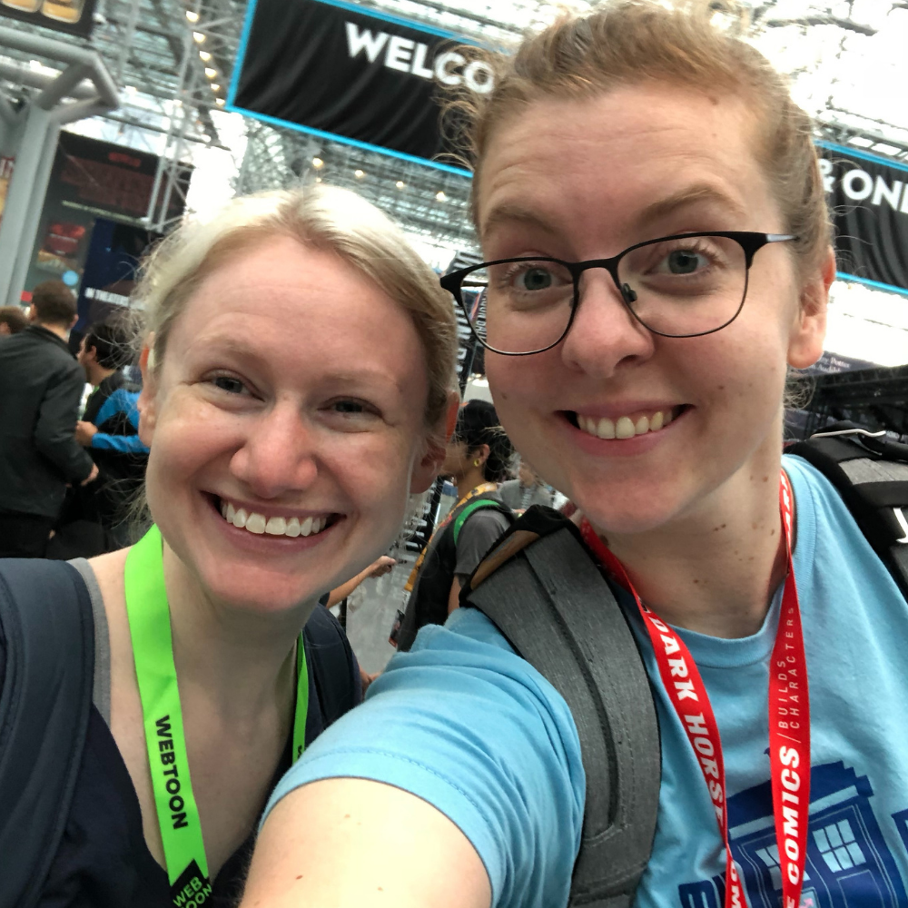 Justine and Larisa take a selfie at ComicCon.